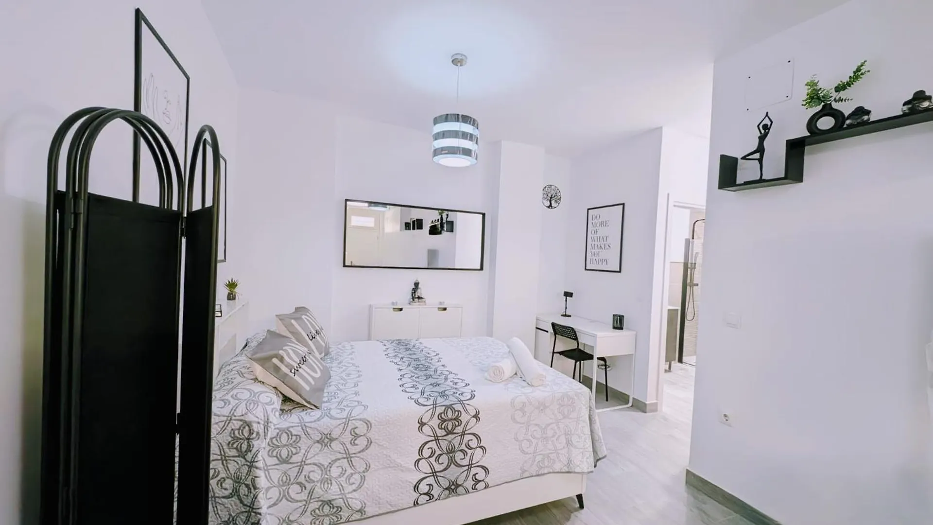 Ferienwohnung El Faro Centro De Malaga Con Parking 445 Max